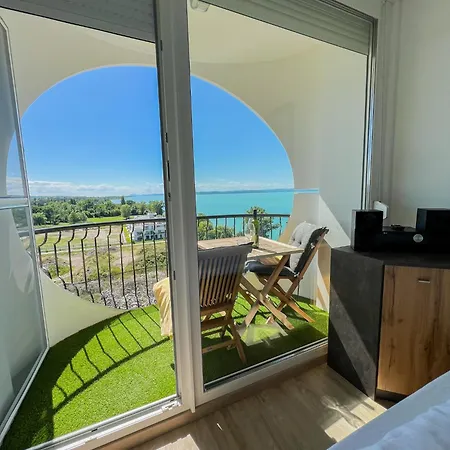Paradise Apartment Siofok